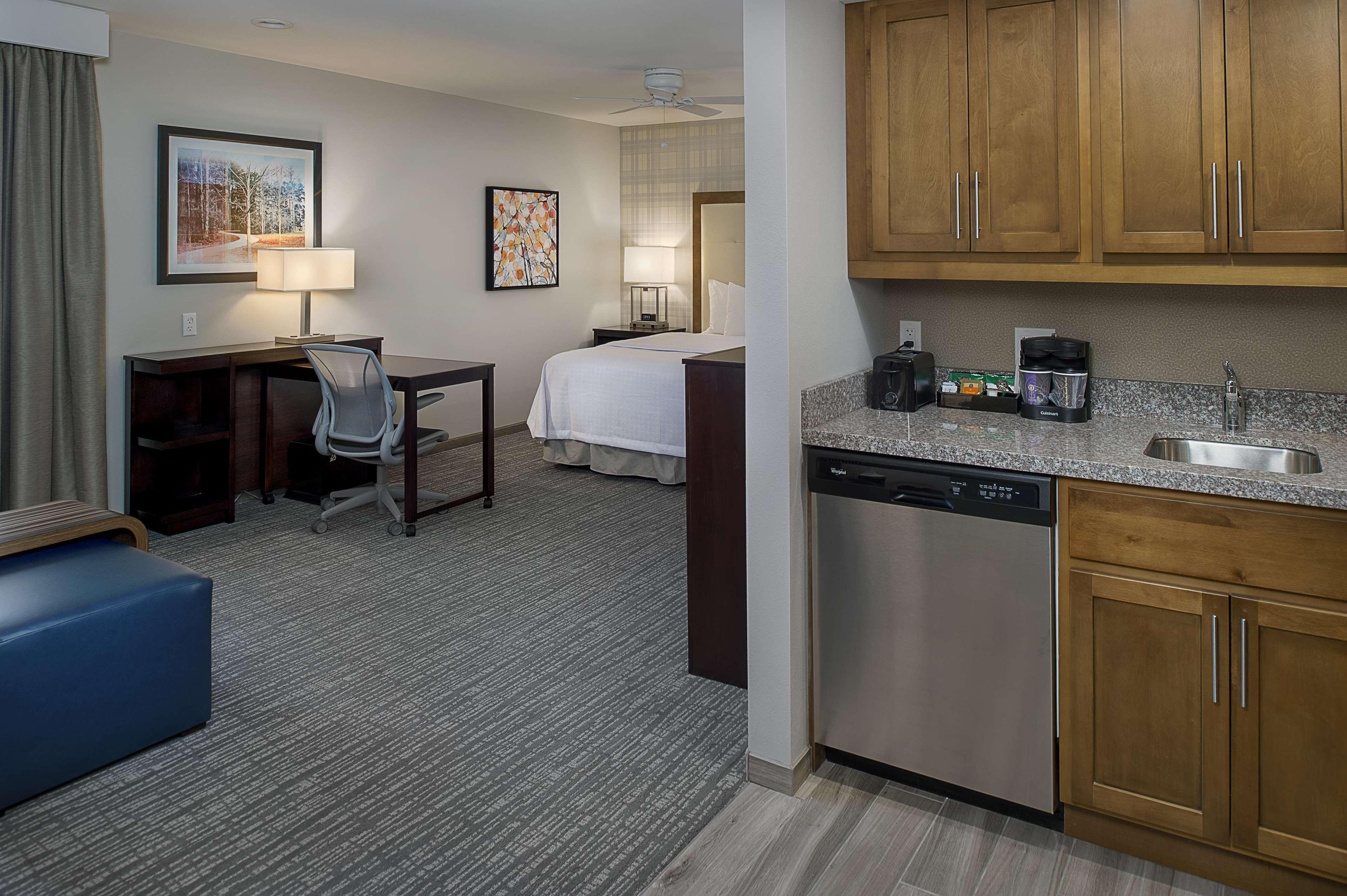 Homewood Suites By Hilton St. Louis Westport Мэриленд-Хайтс Экстерьер фото